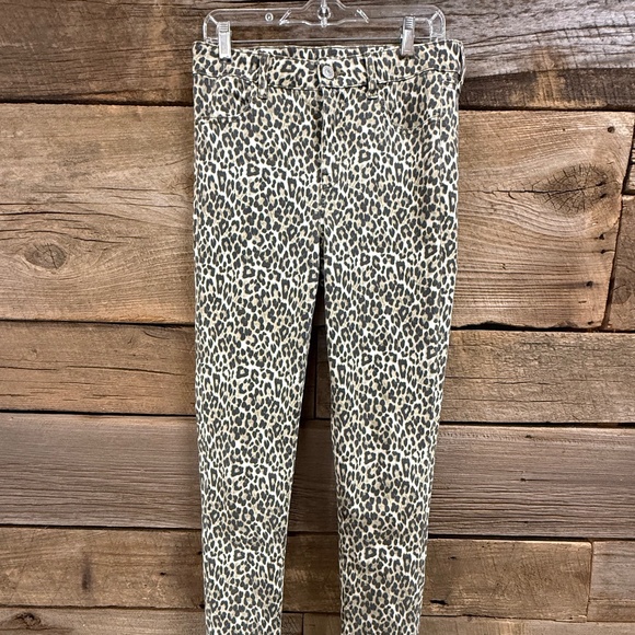 American Eagle Outfitters Denim - American Eagle cheetah print jeans, 10 L, like new